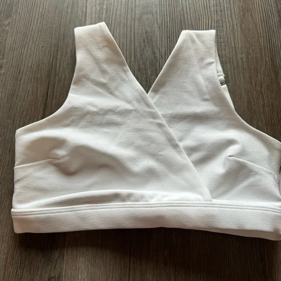 Beyond Yoga Spacedye Criss Crossover Maternity Nursing Bra in Cloud White - Picture 6 of 10